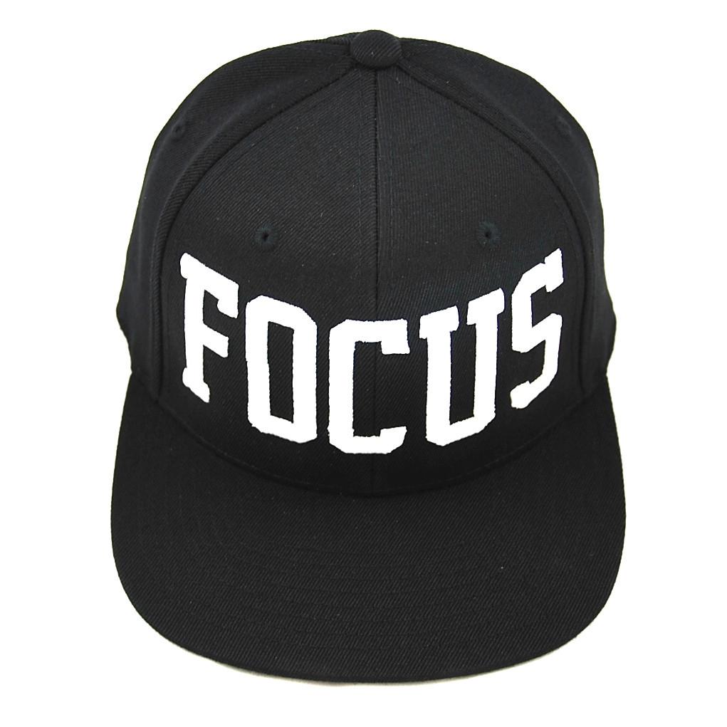 FOCUS 110 Snapback Black/White Embroidery